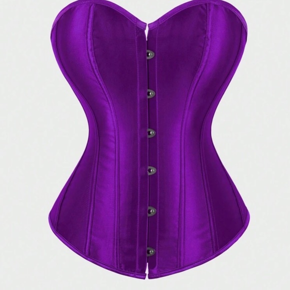 Woman’s purple corset - Picture 1 of 2